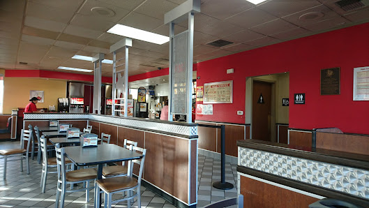 Vibe photo of Carl's Jr.