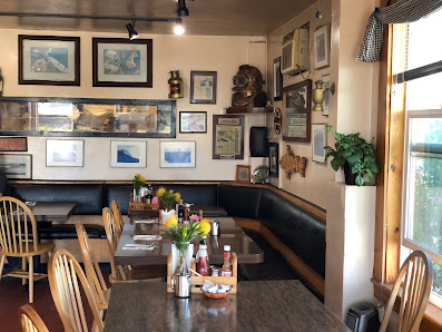 Vibe photo of Moss Landing Cafe