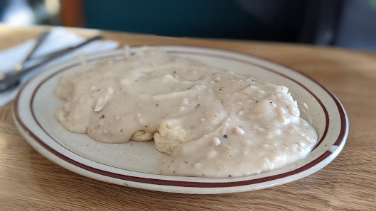 Biscuits and gravy photo of Zeke's Eatin' Place