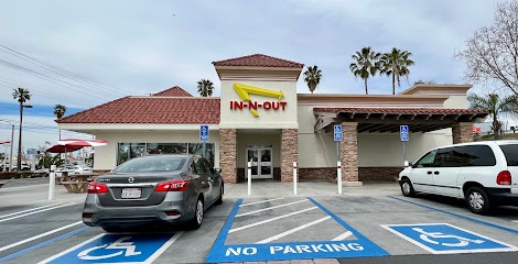 About In-N-Out Burger Restaurant