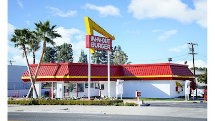 About In-N-Out Burger Restaurant