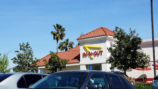 All photo of In-N-Out Burger